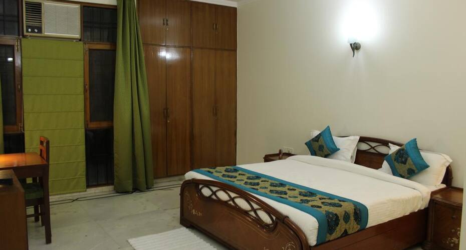 Under My Roof, New Delhi 3